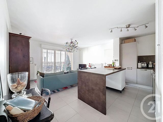 Appartement T3 &agrave; vendre - 3 pi&egrave;ces - 63,50 m2 - Bordeaux - 33 - AQUITAINE