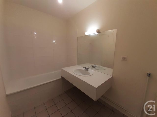 Appartement T4 à louer - 4 pièces - 108,08 m2 - Bordeaux - 33 - AQUITAINE