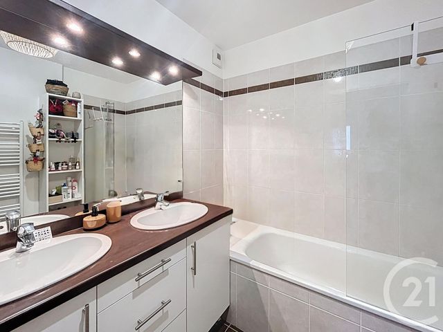 Appartement T4 &agrave; vendre - 4 pi&egrave;ces - 79,97 m2 - Bordeaux - 33 - AQUITAINE