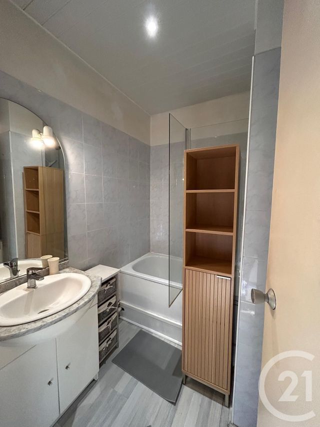 Appartement T2 &agrave; louer - 2 pi&egrave;ces - 50,85 m2 - Bordeaux - 33 - AQUITAINE