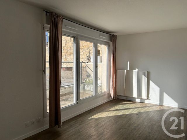Appartement T3 &agrave; louer - 3 pi&egrave;ces - 67,20 m2 - Bordeaux - 33 - AQUITAINE
