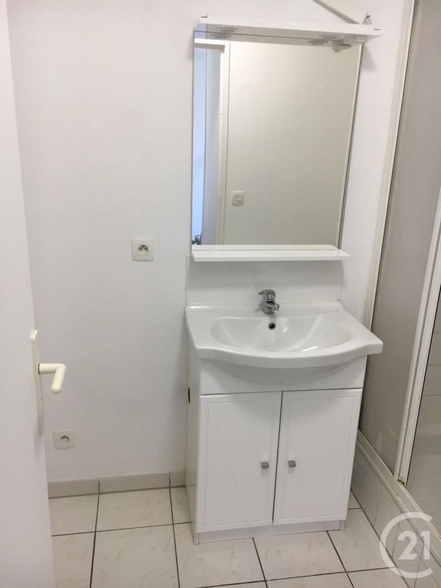 Appartement F2 &agrave; louer - 2 pi&egrave;ces - 33,42 m2 - Talence - 33 - AQUITAINE