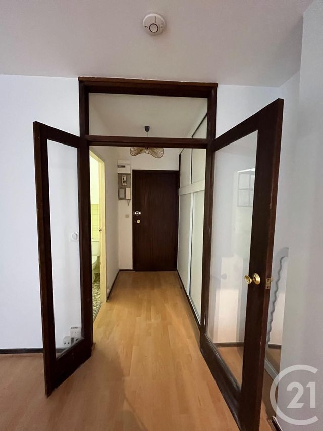 Appartement T1 &agrave; louer - 1 pi&egrave;ce - 31,99 m2 - Bordeaux - 33 - AQUITAINE