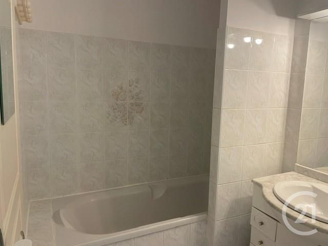 Maison &agrave; louer - 3 pi&egrave;ces - 68,67 m2 - Bordeaux - 33 - AQUITAINE