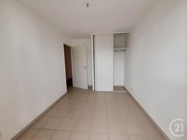 Appartement T3 &agrave; louer - 3 pi&egrave;ces - 60,65 m2 - Bordeaux - 33 - AQUITAINE