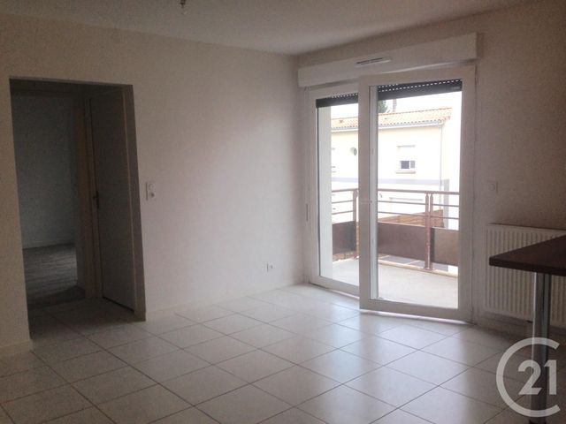 Appartement F2 &agrave; louer - 2 pi&egrave;ces - 38,26 m2 - Le Bouscat - 33 - AQUITAINE