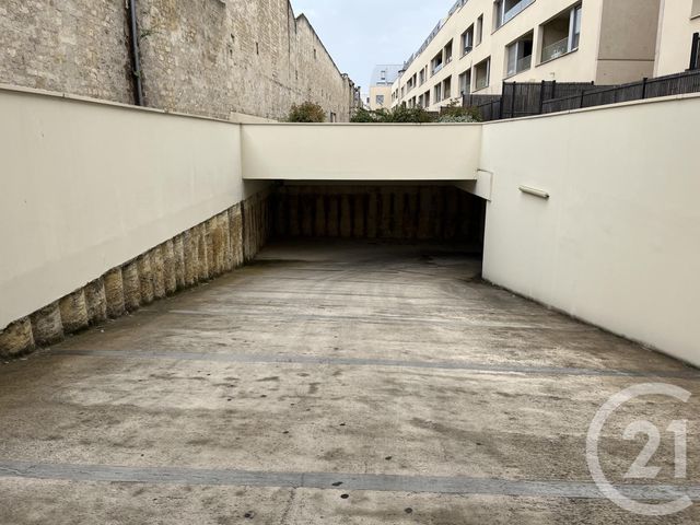 Parking &agrave; louer - 12 m2 - Bordeaux - 33 - AQUITAINE