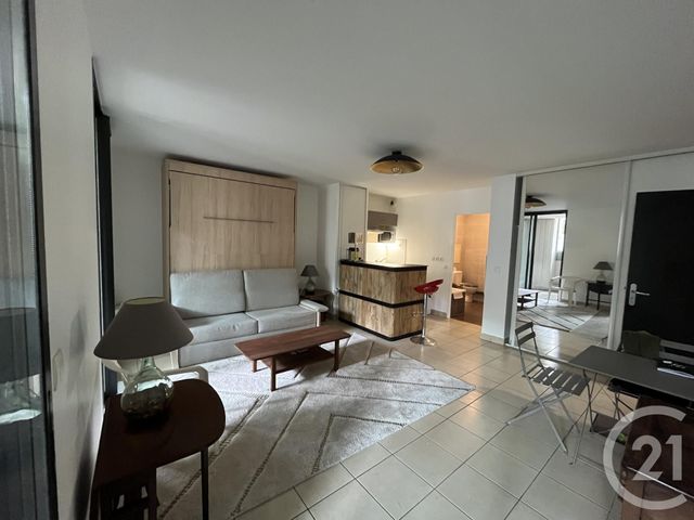 Appartement Studio &agrave; louer - 1 pi&egrave;ce - 32,81 m2 - Bordeaux - 33 - AQUITAINE