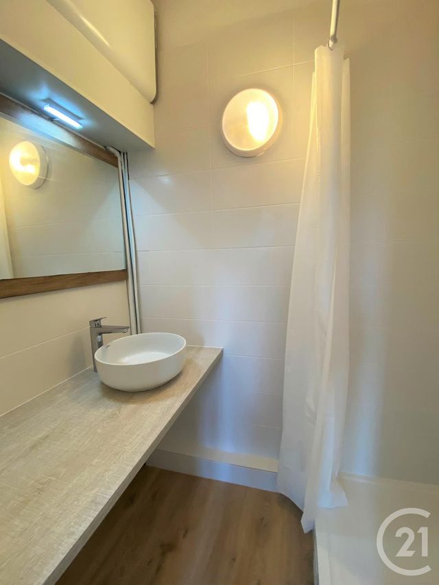 Appartement T2 &agrave; louer - 2 pi&egrave;ces - 33,91 m2 - Bordeaux - 33 - AQUITAINE