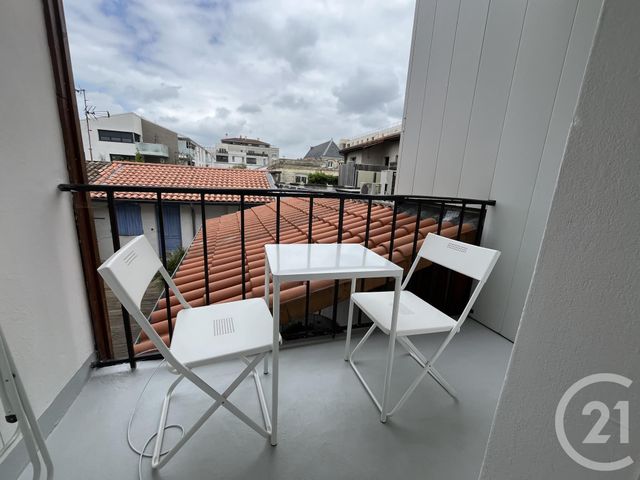 Appartement T3 &agrave; louer - 3 pi&egrave;ces - 74,39 m2 - Bordeaux - 33 - AQUITAINE