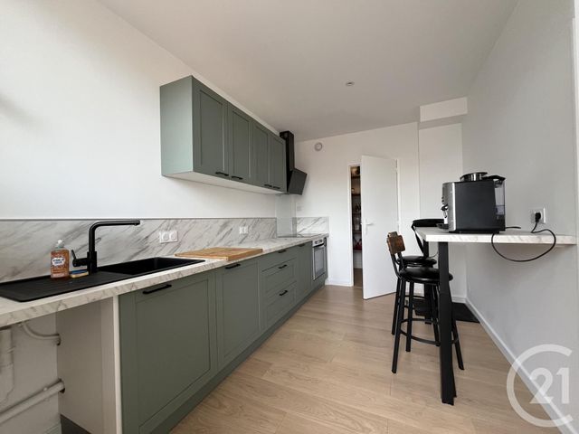 Appartement T3 &agrave; louer - 3 pi&egrave;ces - 74,39 m2 - Bordeaux - 33 - AQUITAINE