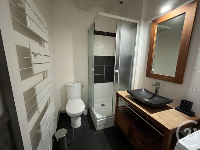 Appartement T2 &agrave; louer - 2 pi&egrave;ces - 45,61 m2 - Bordeaux - 33 - AQUITAINE