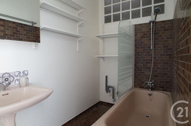 Appartement Studio &agrave; louer - 1 pi&egrave;ce - 30,97 m2 - Bordeaux - 33 - AQUITAINE