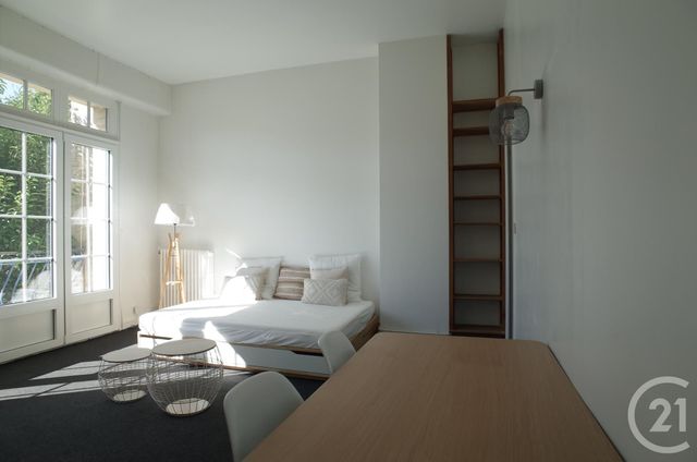 Appartement Studio &agrave; louer - 1 pi&egrave;ce - 30,97 m2 - Bordeaux - 33 - AQUITAINE