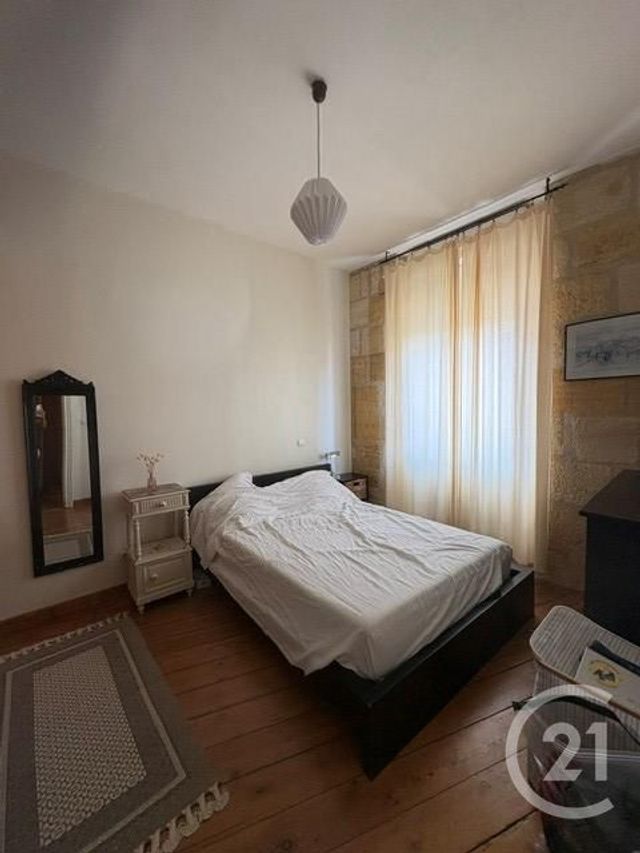 Appartement &agrave; louer - 3 pi&egrave;ces - 49,43 m2 - Bordeaux - 33 - AQUITAINE