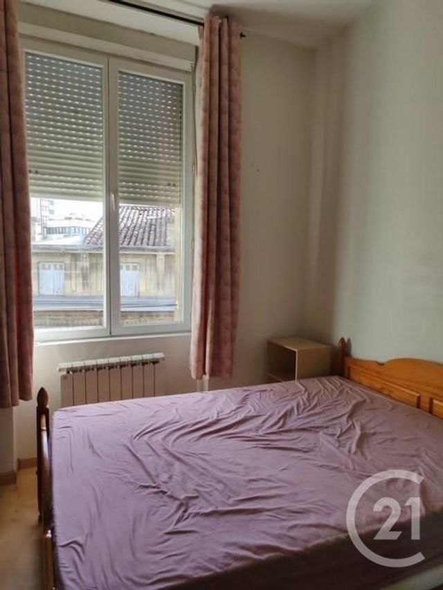 Appartement &agrave; louer - 3 pi&egrave;ces - 49,43 m2 - Bordeaux - 33 - AQUITAINE
