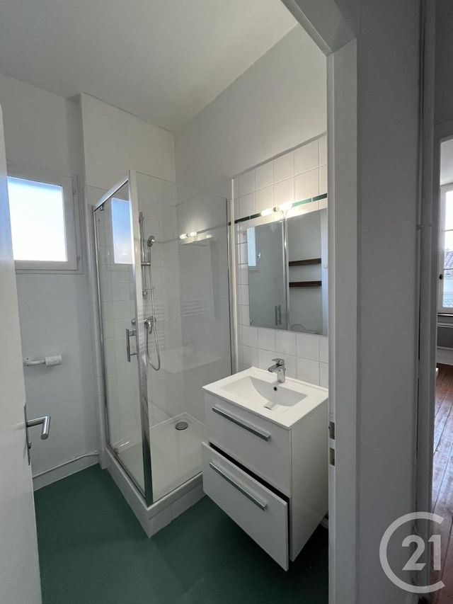 Appartement F2 &agrave; louer - 2 pi&egrave;ces - 39 m2 - Bordeaux - 33 - AQUITAINE
