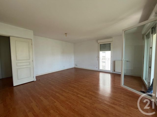 Appartement T2 &agrave; louer - 2 pi&egrave;ces - 54,92 m2 - Bordeaux - 33 - AQUITAINE