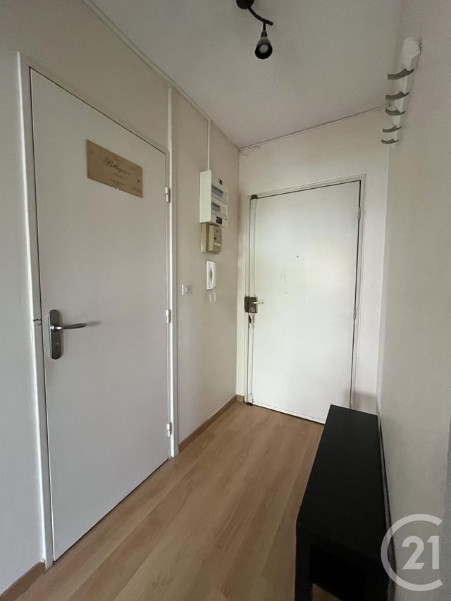 Appartement T2 &agrave; louer - 2 pi&egrave;ces - 52,61 m2 - Bordeaux - 33 - AQUITAINE