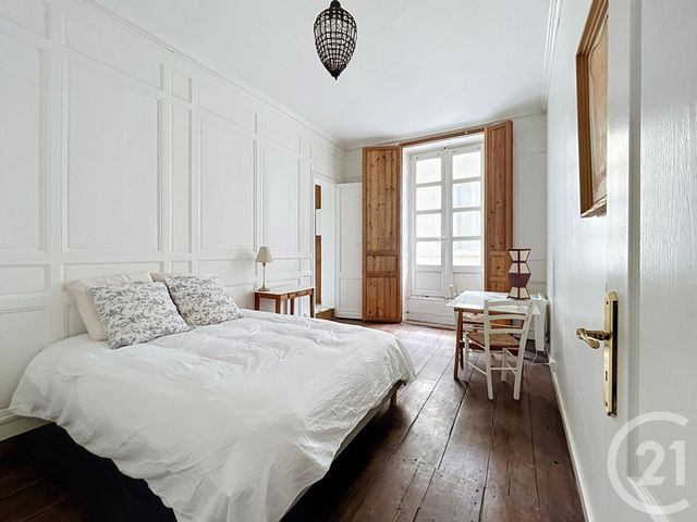 Appartement T3 &agrave; louer - 3 pi&egrave;ces - 89,13 m2 - Bordeaux - 33 - AQUITAINE