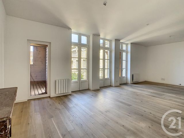 Appartement F5 &agrave; louer - 5 pi&egrave;ces - 154,65 m2 - Bordeaux - 33 - AQUITAINE