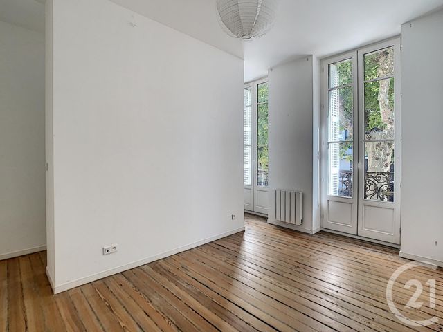 Appartement F5 &agrave; louer - 5 pi&egrave;ces - 154,65 m2 - Bordeaux - 33 - AQUITAINE