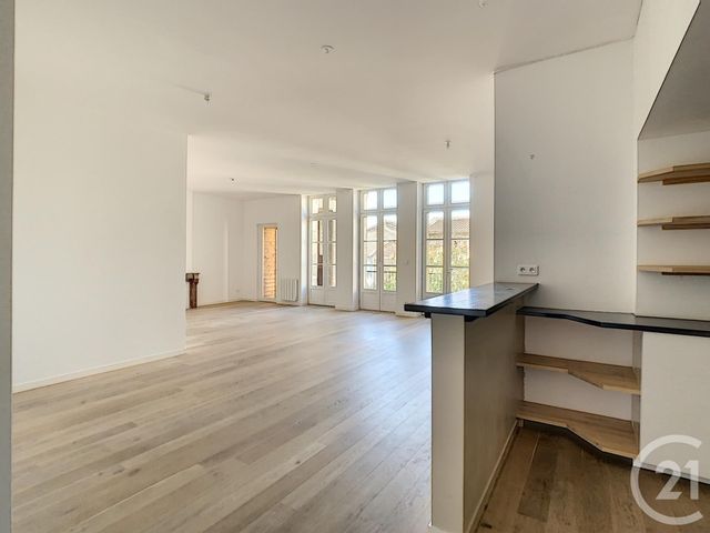 Appartement F5 &agrave; louer - 5 pi&egrave;ces - 154,65 m2 - Bordeaux - 33 - AQUITAINE