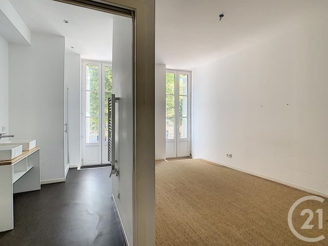 Appartement F5 &agrave; louer - 5 pi&egrave;ces - 154,65 m2 - Bordeaux - 33 - AQUITAINE