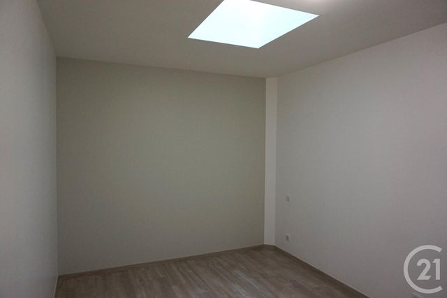 Maison &agrave; louer - 5 pi&egrave;ces - 88,41 m2 - Bordeaux - 33 - AQUITAINE