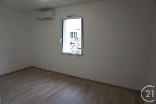 Maison &agrave; louer - 5 pi&egrave;ces - 88,41 m2 - Bordeaux - 33 - AQUITAINE