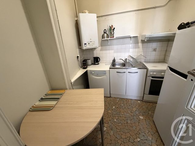 Appartement F3 &agrave; louer - 3 pi&egrave;ces - 60,07 m2 - Bordeaux - 33 - AQUITAINE