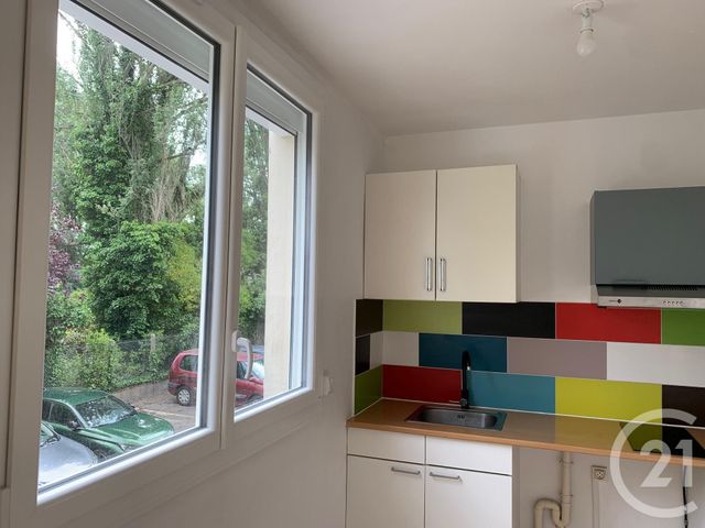 Appartement T1 &agrave; louer - 1 pi&egrave;ce - 30,43 m2 - Bordeaux - 33 - AQUITAINE