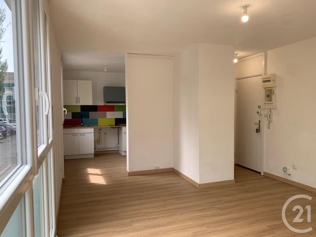Appartement T1 &agrave; louer - 1 pi&egrave;ce - 30,43 m2 - Bordeaux - 33 - AQUITAINE