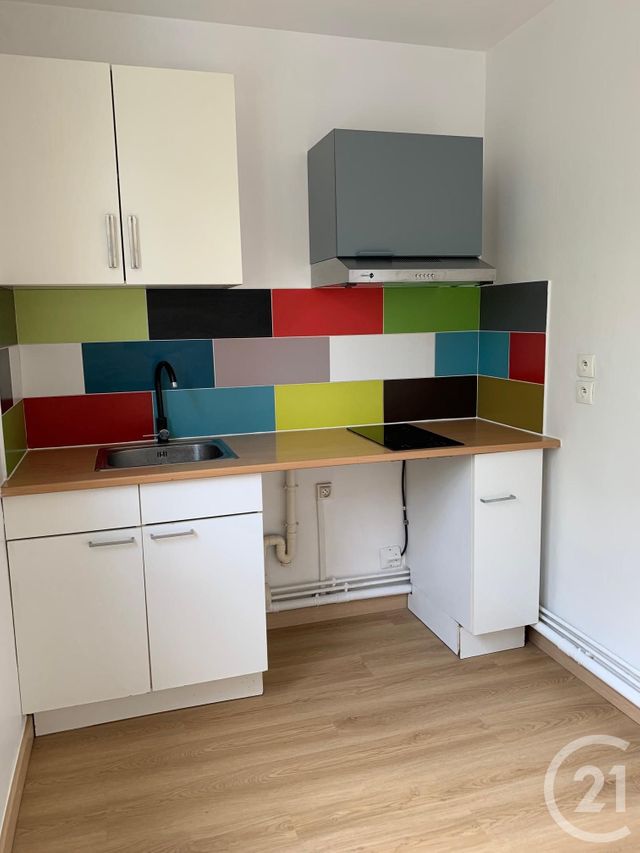 Appartement T1 &agrave; louer - 1 pi&egrave;ce - 30,43 m2 - Bordeaux - 33 - AQUITAINE