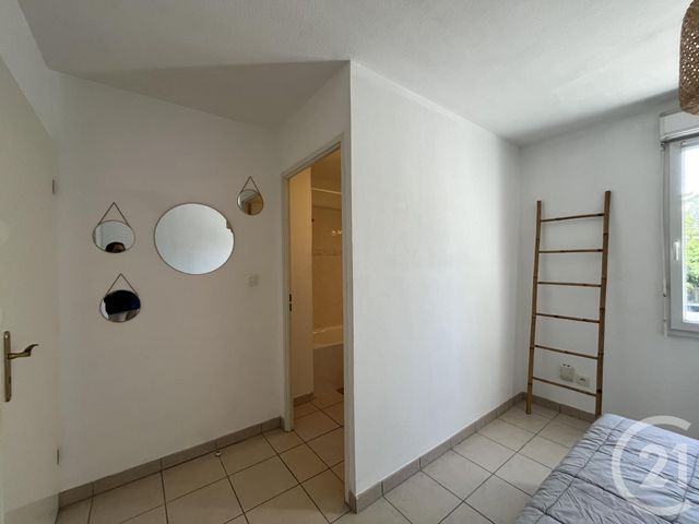Appartement T2 &agrave; louer - 2 pi&egrave;ces - 41,76 m2 - Bordeaux - 33 - AQUITAINE