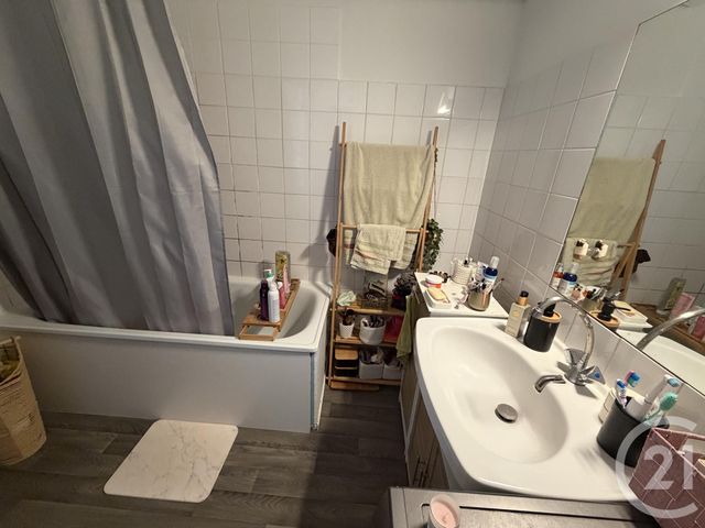 Appartement F1 &agrave; louer - 1 pi&egrave;ce - 40,20 m2 - Bordeaux - 33 - AQUITAINE