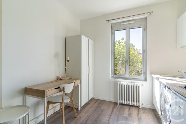 Appartement Studio &agrave; louer - 1 pi&egrave;ce - 16,99 m2 - Bordeaux - 33 - AQUITAINE