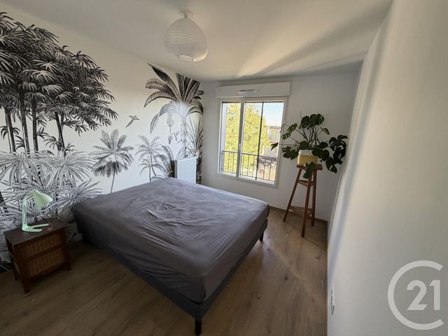 Appartement F3 &agrave; louer - 3 pi&egrave;ces - 65,31 m2 - Begles - 33 - AQUITAINE