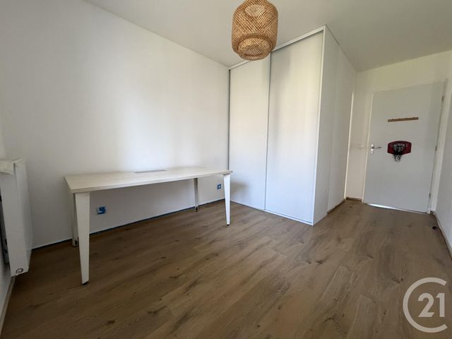 Appartement F3 &agrave; louer - 3 pi&egrave;ces - 65,31 m2 - Begles - 33 - AQUITAINE