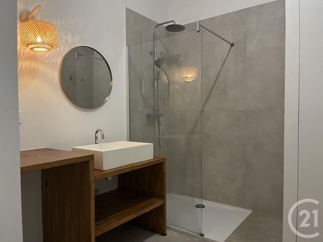 Appartement T3 &agrave; louer - 3 pi&egrave;ces - 85 m2 - Bordeaux - 33 - AQUITAINE