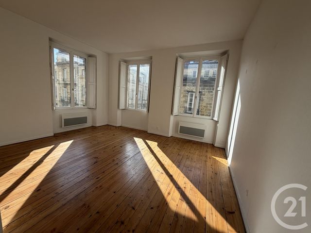 Appartement T3 &agrave; louer - 3 pi&egrave;ces - 74,82 m2 - Bordeaux - 33 - AQUITAINE