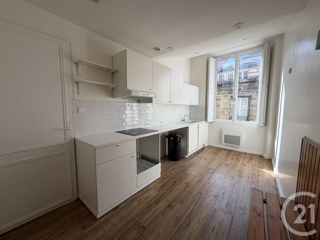 Appartement T3 &agrave; louer - 3 pi&egrave;ces - 74,82 m2 - Bordeaux - 33 - AQUITAINE