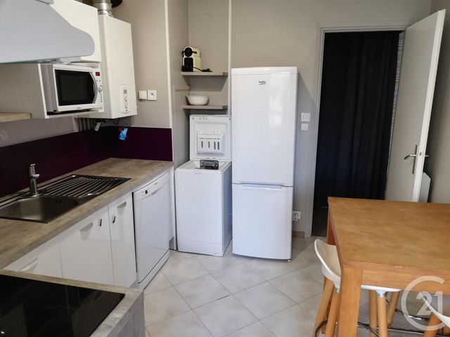 Appartement T3 &agrave; louer - 3 pi&egrave;ces - 57,89 m2 - Bordeaux - 33 - AQUITAINE