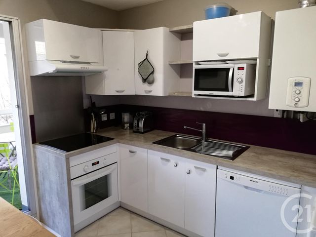 Appartement T3 &agrave; louer - 3 pi&egrave;ces - 57,89 m2 - Bordeaux - 33 - AQUITAINE