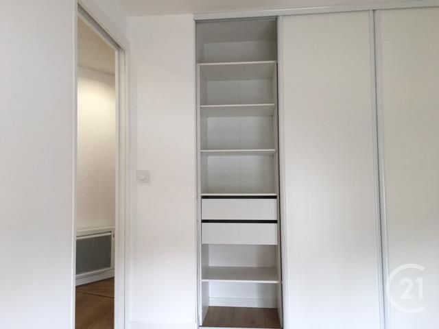 Appartement T3 &agrave; louer - 3 pi&egrave;ces - 60,41 m2 - Bordeaux - 33 - AQUITAINE