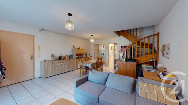 Appartement F4 &agrave; vendre - 4 pi&egrave;ces - 80,45 m2 - Dole - 39 - FRANCHE-COMTE