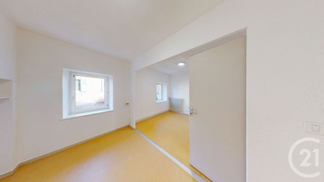 Appartement Duplex &agrave; louer - 3 pi&egrave;ces - 63 m2 - Dole - 39 - FRANCHE-COMTE