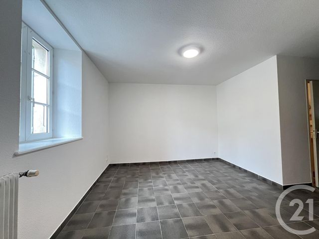 Appartement Duplex &agrave; louer - 3 pi&egrave;ces - 63 m2 - Dole - 39 - FRANCHE-COMTE