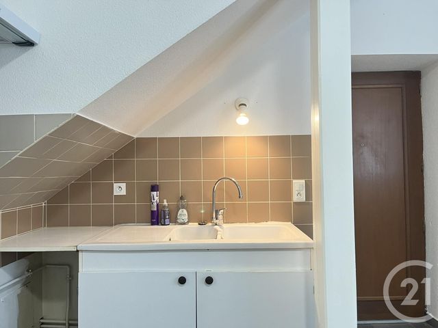 Appartement Duplex &agrave; louer - 3 pi&egrave;ces - 63 m2 - Dole - 39 - FRANCHE-COMTE