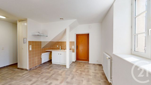 Appartement Duplex &agrave; louer - 3 pi&egrave;ces - 63 m2 - Dole - 39 - FRANCHE-COMTE